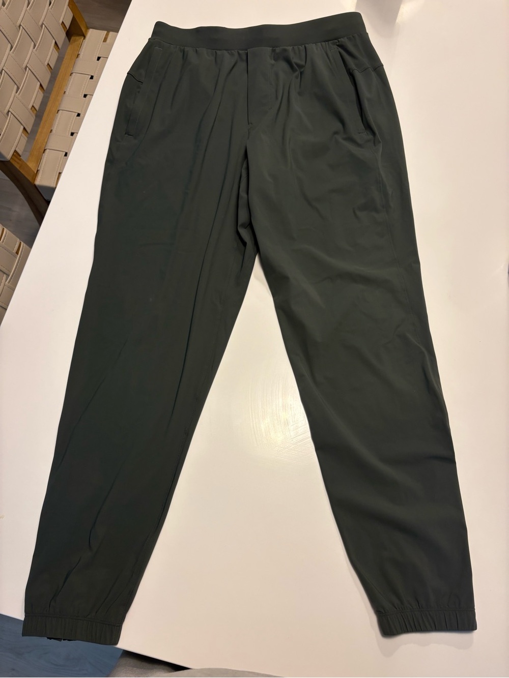Men’s Lululemon Surge Joggers - Smoked Spruce